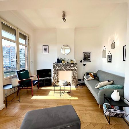 Bellevue - Grand Appartement Pour 5 Sur Les Quais De La Meuse เลียจ ภายนอก รูปภาพ